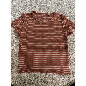 American Eagle Size S Top‎ (A196)